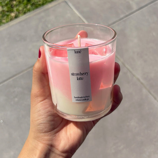 Vela Strawberry Latte